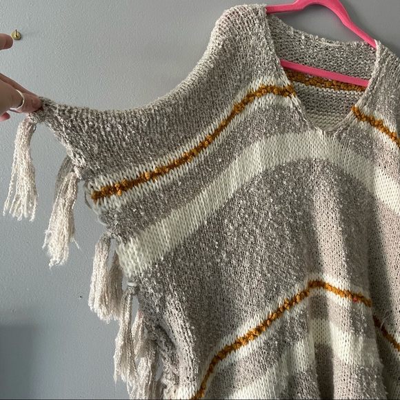 Francesca’s Striped Poncho Sweater OS - Picture 5 of 5